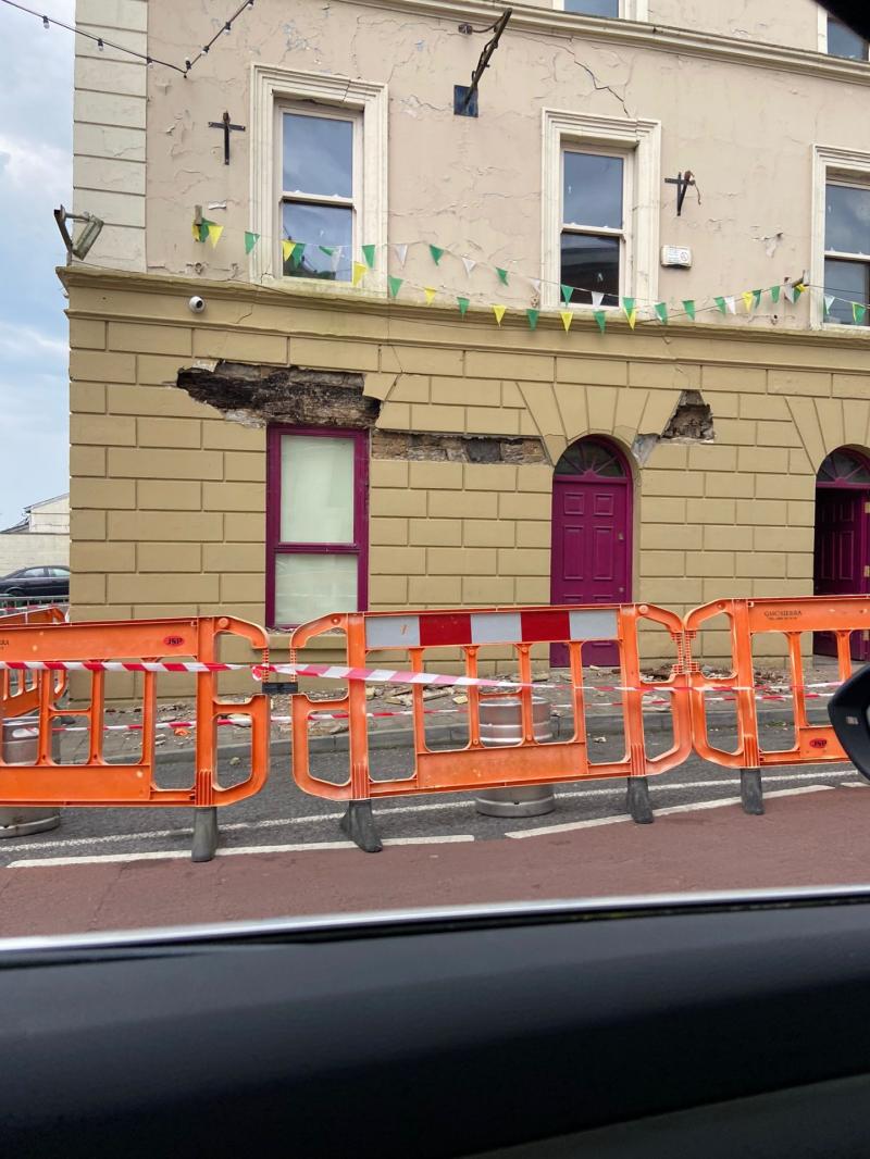 Diversions in place in Mohill  as structural engineers and Council assess damaged building 