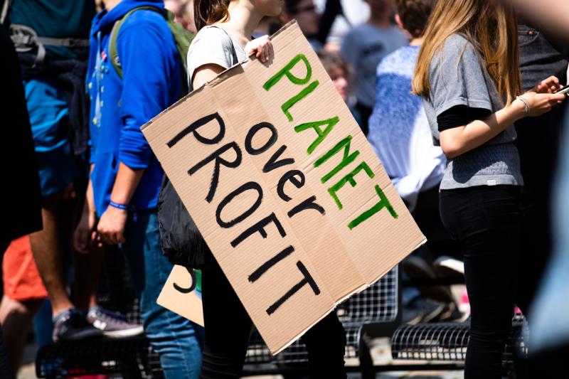 'The world is burning' - How Budget 2022 aims to tackle climate change 