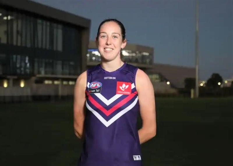Tighe makes big impact in Fremantle Dockers debut