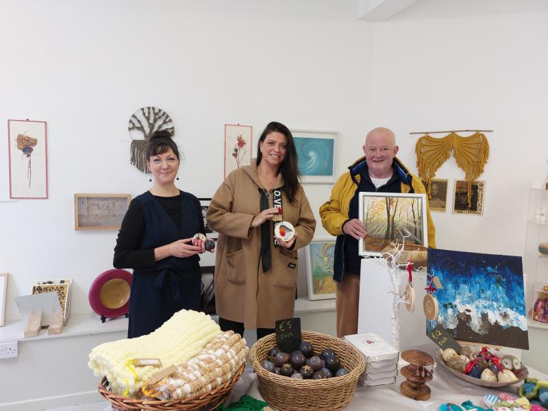 Cluainín Community Co-Op showcases over 30 local artists