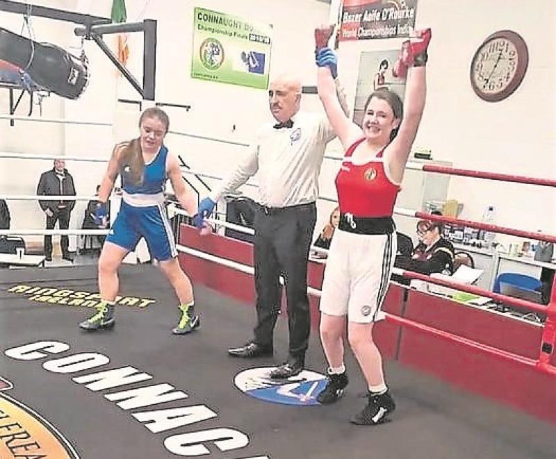 Clara wins Connacht Boxing semi-final bout