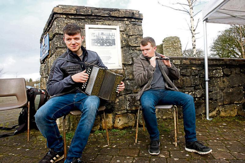 Plaque unveiled to commemorate 70th anniversary of Castle Street Band