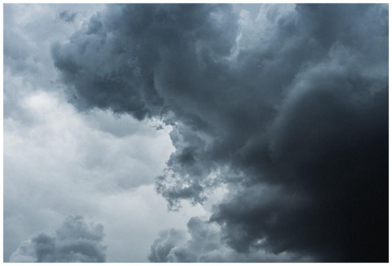 Met Éireann is predicting strong winds with showers and rain over the weekend