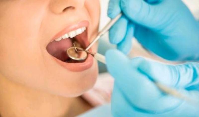 dentist 