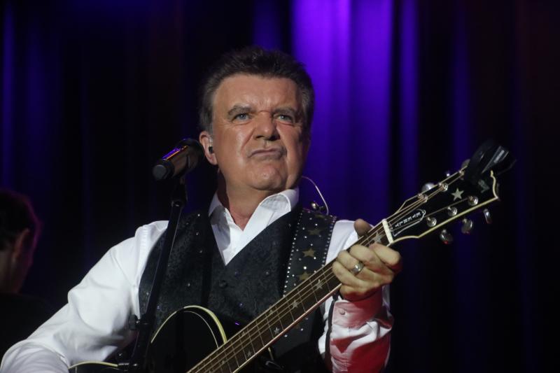 Peter Byrne celebrates 50 years of Neil Diamond hits 