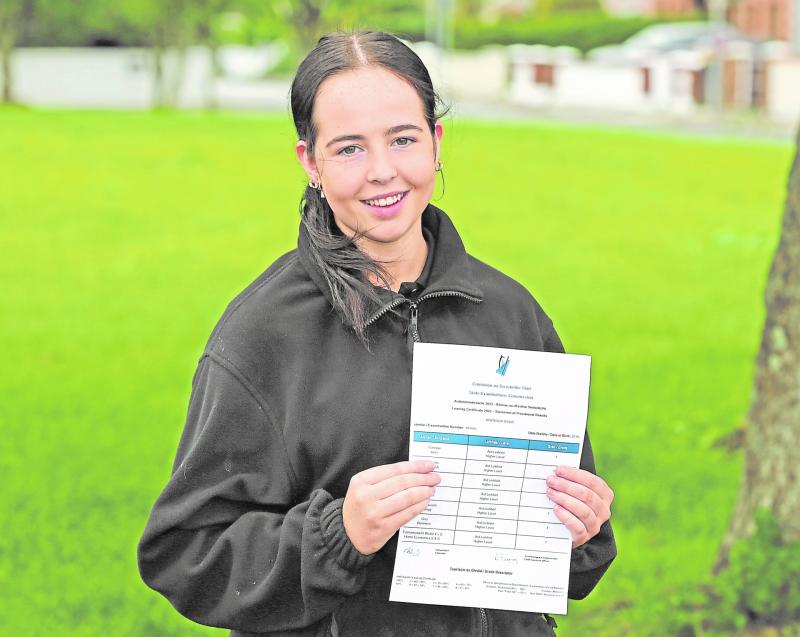 Mohill student Brónagh racks up 7H1s in her Leaving Cert