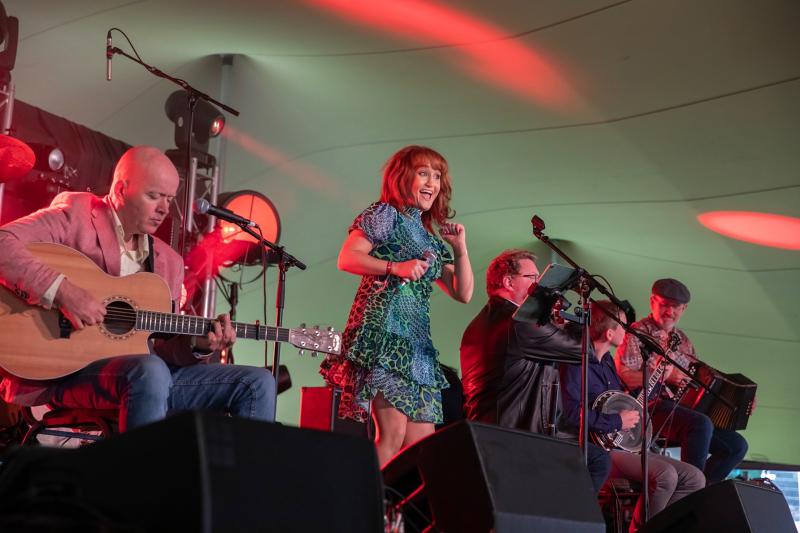 Emer Dunne brings ‘Folk Threads’ to Carrick on Shannon
