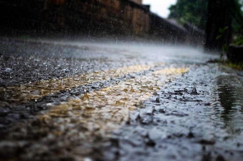 Met Éireann warns of potential flooding in Leitrim as heavy rain batters county