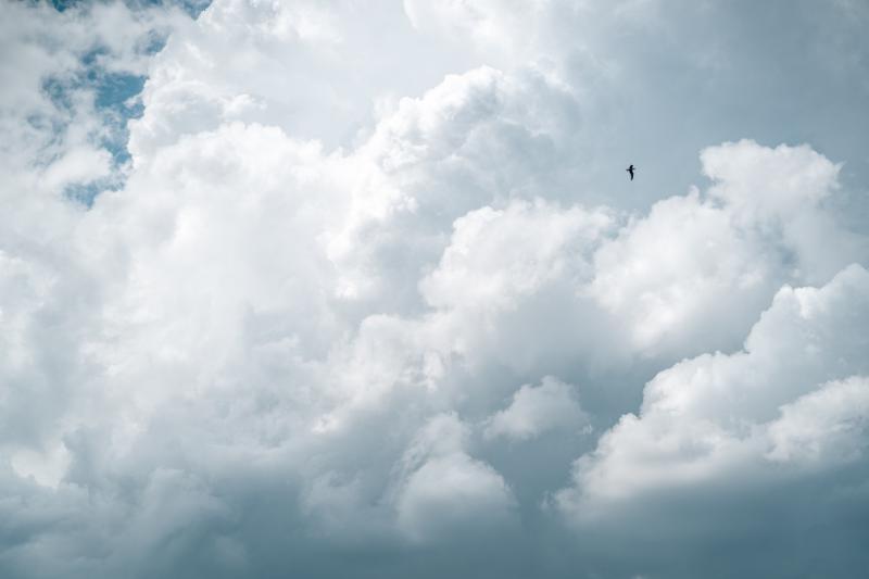 Met Éireann is predicting long clear spells and scattered showers over the weekend 