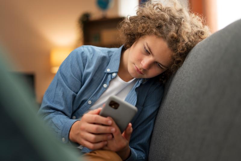 More 1000 children reaching out to Childline over the Christmas period, ISPCC data reveals