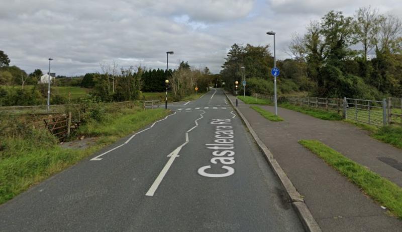 Cllr Paddy Farrell called on District Engineer, Darragh O'Boyle, to review the “dangerous pedestrian crossing on Castlecara road in Carrick-on-Shannon at the junction leading up to hospital."