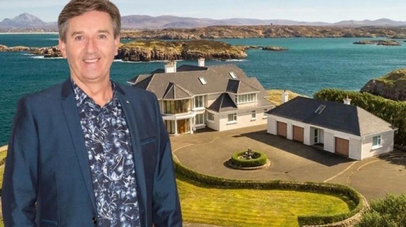 Original contents of  Daniel O'Donnell's former home to go under the hammer
