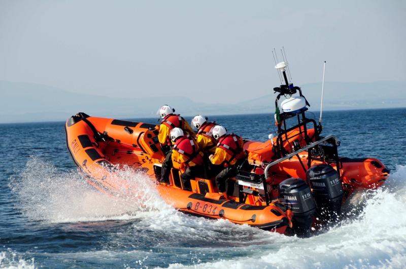 Bundoran RNLI comes to the aid of fisherman after 6m boat sustains engine failure
