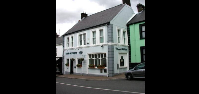 Challenges seen in Leitrim town as banking services shrink  
