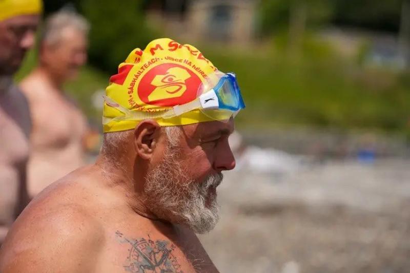 Swimming the Shannon