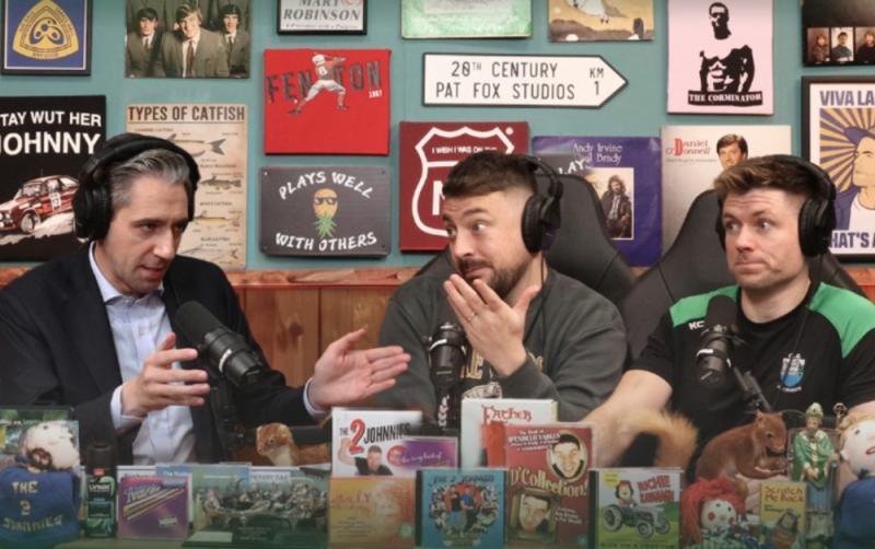 The 'Dublin bubble' lecture farmers about climate change, Simon Harris tells The 2 Johnnies