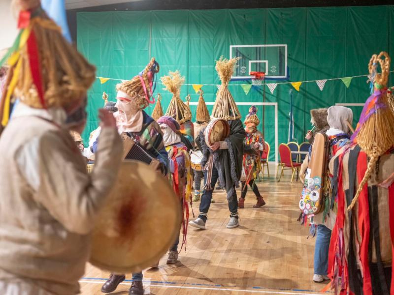 Drumshanbo comes alive with magic and tradition at the Mummers’ Parade