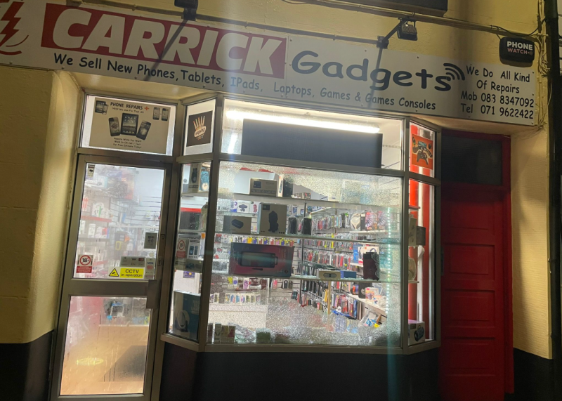 Leitrim phone shop window smashed with rock in late night attack 