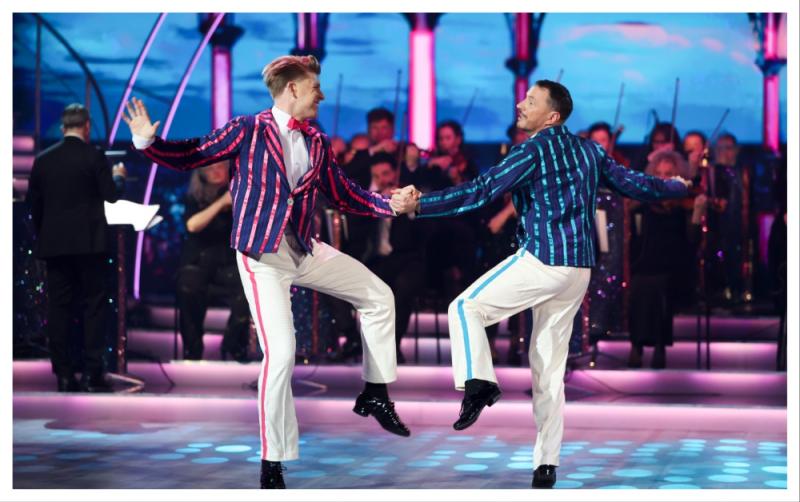 'Absolute joke' - Viewers outraged by latest Dancing with the Star elimination 