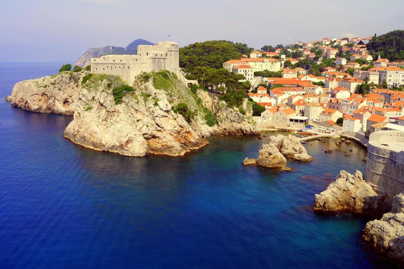 Warning as European hotspot popular with Irish holidaymakers clamps down on tourism 
