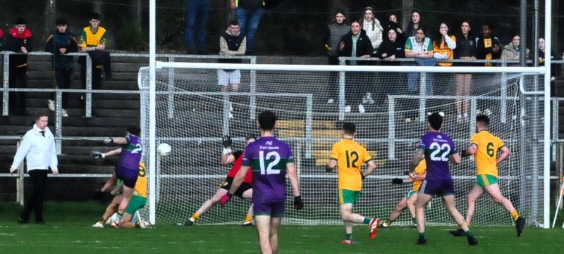 Leitrim Gaels turn on the jets late on to burn off Ballinamore challenge