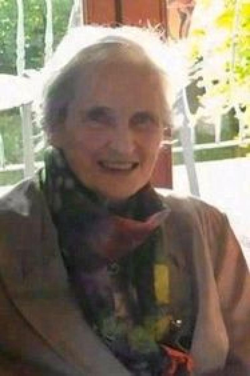 Locals  pay tribute to 'Warm, kind and generous' Mohill lady 