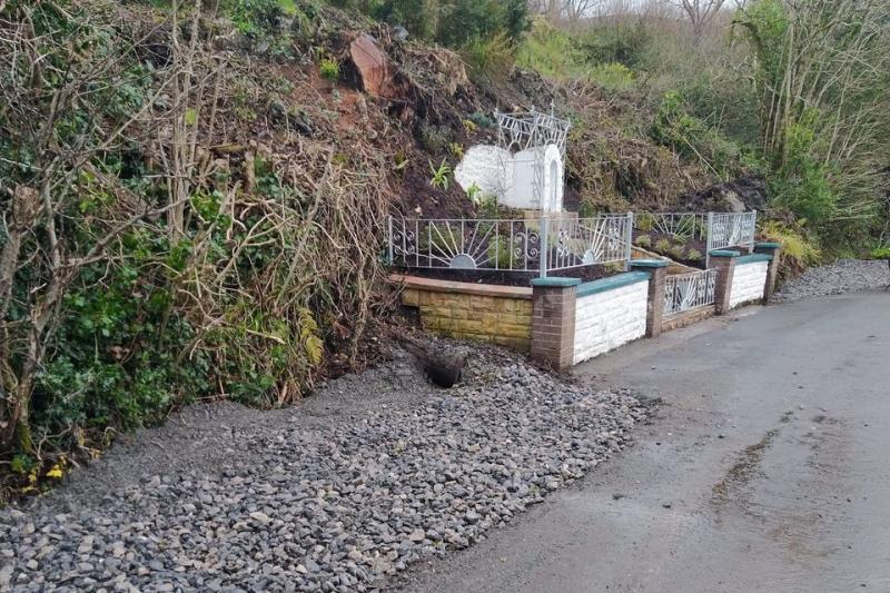 Locals angered as Glencar pond filled in during roadworks to create parking space