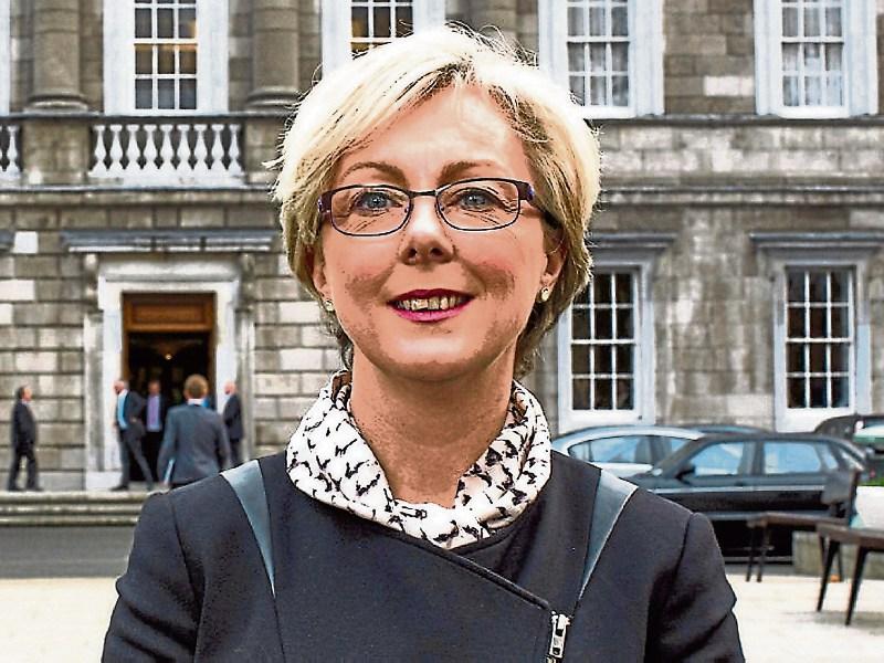 Minister announces once-off grant of up to €1,000 to re-start small businesses