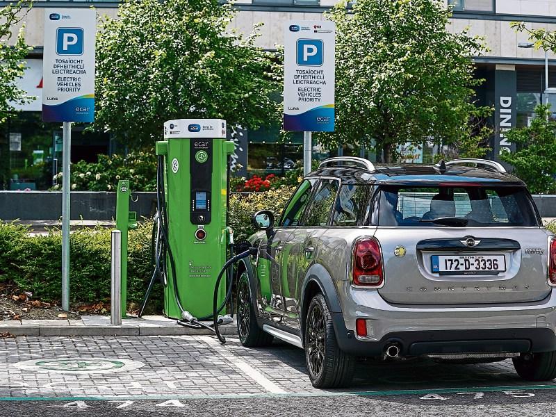 How many electric cars were sold in Leitrim last year?