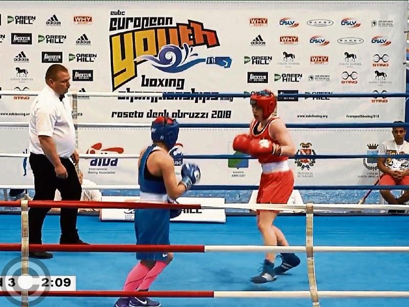 D&eacute;arbhla goes for gold