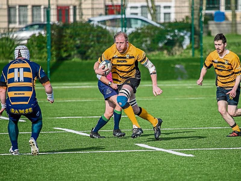 Ballinasloe too strong for Carrick Seniors