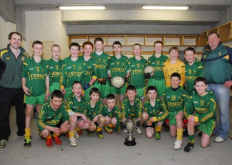 The victorious Ballinamore Sean O'Heslin's team and managers Ronan O'Rourke and Padraig McKeon pictured after they defeated Carrigallen in last Friday's Under 14 League 13-a-side Final in Pairc Sean Mac Diarmada. Photo by Willie Donnellan