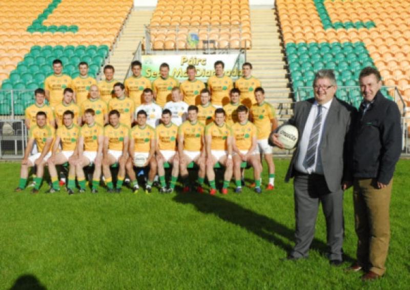 The Leitrim team pictured with County Board Secretary Diarmuid Sweeney and Gerard Fitzgerald from Gerard Anthony Menswear who sponsored a suit for the players before their trip to New York. Photo by Willie Donnellan