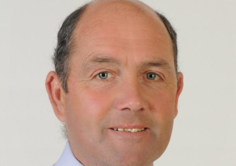 Attyrory area "satisfactorily serviced by footpaths", Stenson told