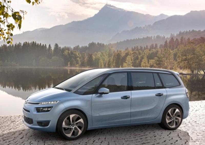 Citro�n has revealed first details & images of the seven-seat New Grand C4 Picasso