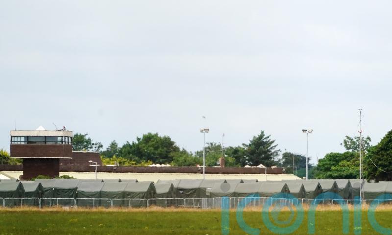 Government mulls doubling monthly payment for those hosting Ukrainian refugees