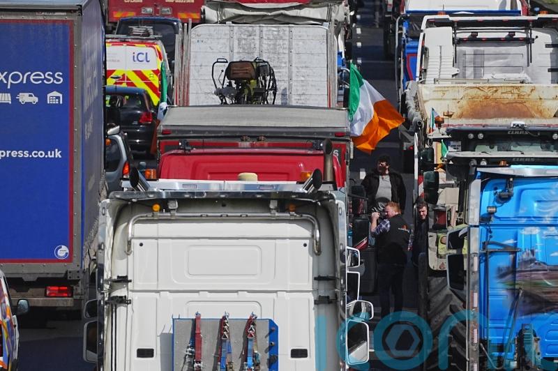 Fuel protesters add to demands amid confusion over &lsquo;breakthrough&rsquo; meeting