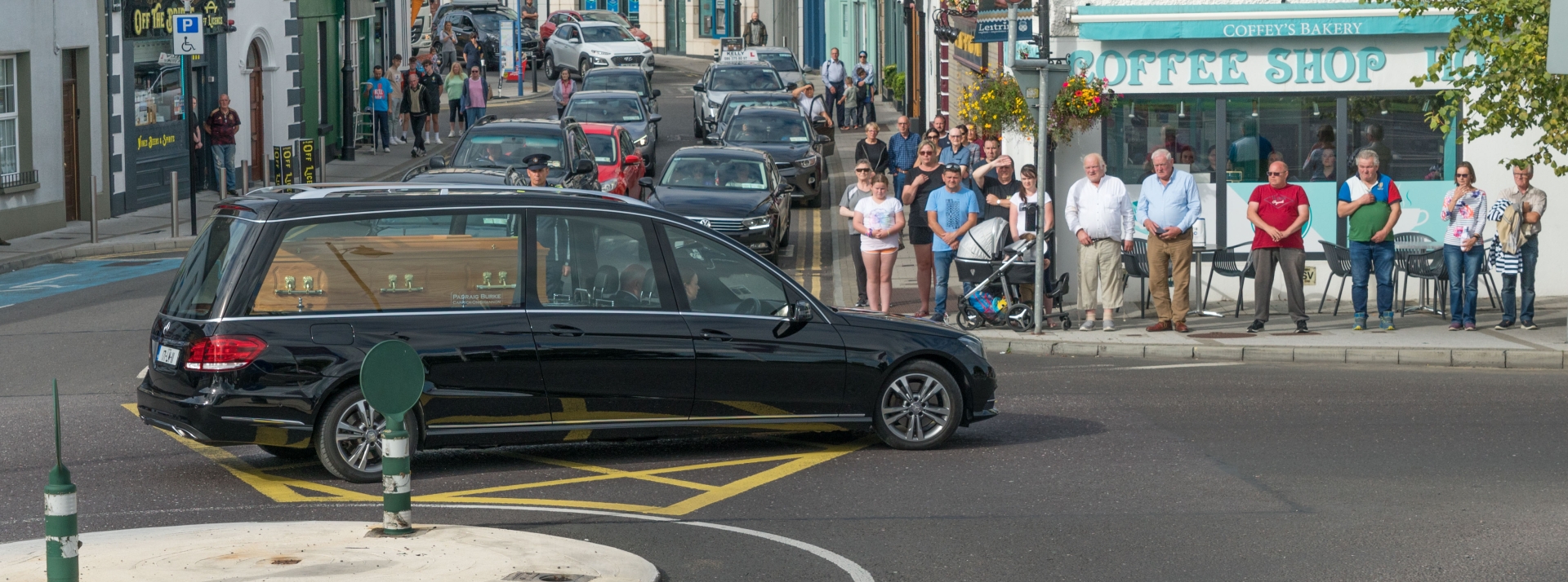 Guard of honour for colleague as funeral cortege passes through Carrick